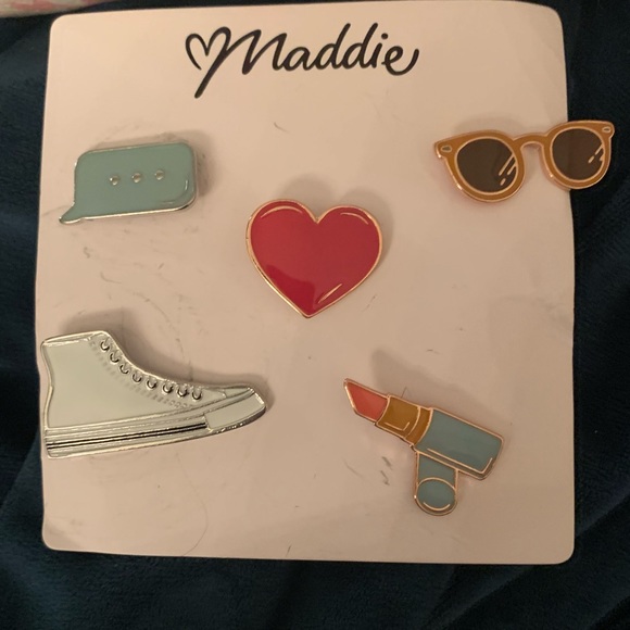 pin set - Picture 1 of 1